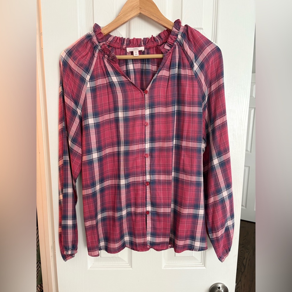 Pink & Navy Plaid Ruffle Neck Blouse. Botton detail, elastic at wrists | Size S